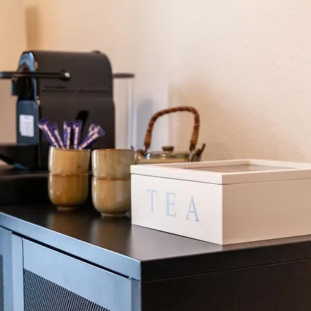 Nidusrooms: Charming Studio With Netflix Leimen (Baden)